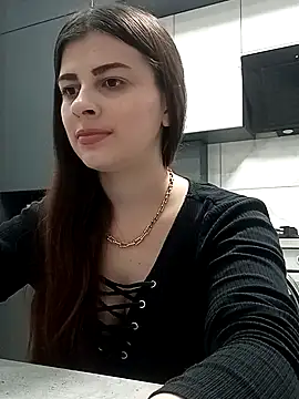Snapshot of Eveline5038 chatting on May 19, 2026, 10:38 pm Eveline5038 online show from May 19, 2026, 10:38 pm