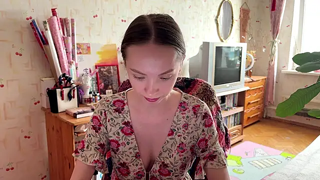 AdriannaBill online show from June 7, 2026, 4:00 pm