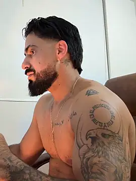 Ryan Black3 online show from April 15, 2026, 11:49 pm