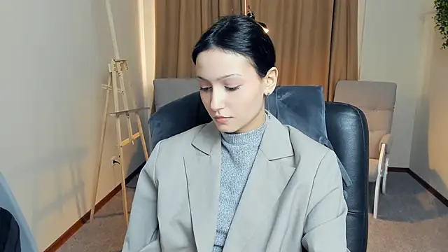 YunEiler online show from April 17, 2026, 9:12 am