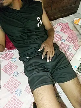 handsomeboyrk online show from May 12, 2026, 1:19 pm