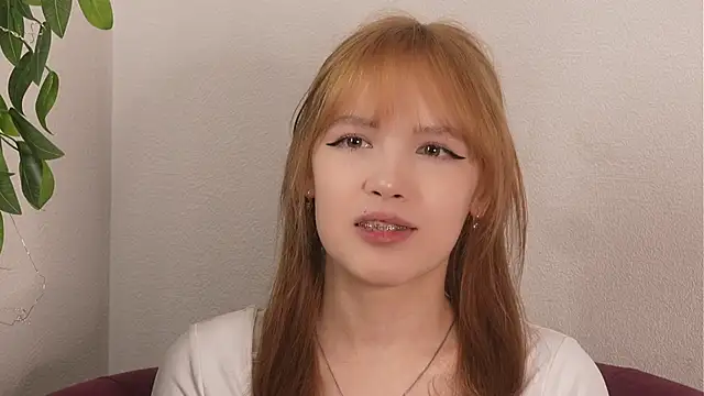 CarolynnDossey online show from April 23, 2026, 11:31 am