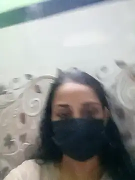 Lusi G online show from April 26, 2026, 11:19 am