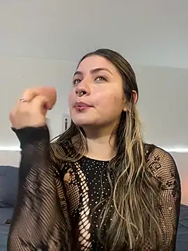 Snapshot of juanitablue chatting on May 1, 2026, 6:56 pm juanitablue online show from May 1, 2026, 6:56 pm