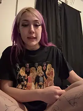 emobbys223 online show from April 27, 2026, 1:58 am