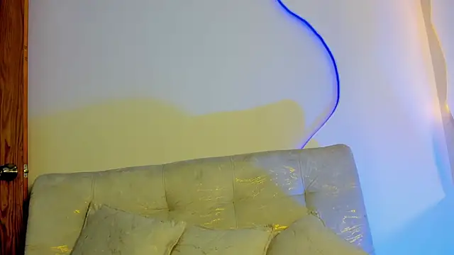 Aohomlester  online show from April 21, 2026, 1:50 pm