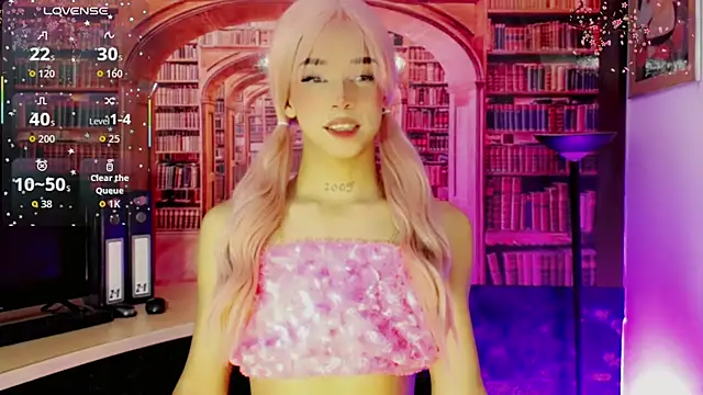 moon sweet- online show from April 17, 2026, 3:53 am