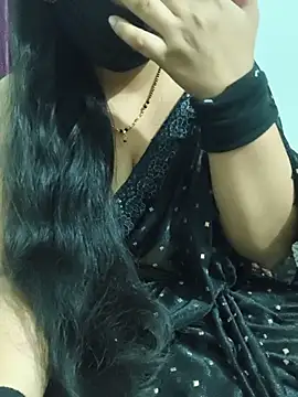 Snapshot of sweetylove01 chatting on June 2, 2026, 5:48 pm sweetylove01 online show from June 2, 2026, 5:48 pm
