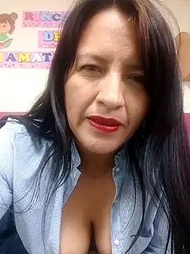 Gaby lulu online show from April 15, 2026, 10:10 pm