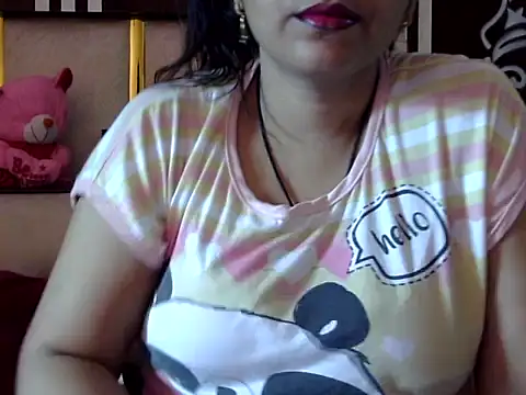 Snapshot of Sexy_Mahekk chatting on June 2, 2026, 11:01 am Sexy Mahekk online show from June 2, 2026, 11:01 am