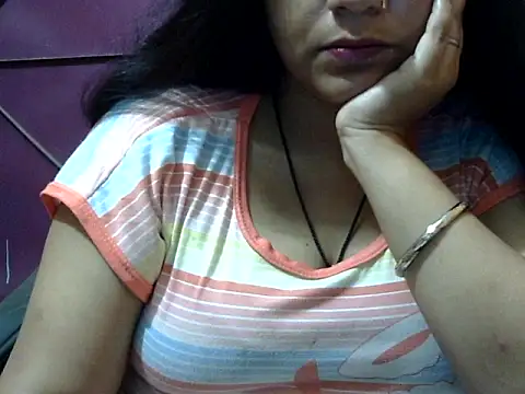 Snapshot of Sexy_Mahekk chatting on August 9, 2026, 6:57 pm Sexy Mahekk online show from August 9, 2026, 6:57 pm