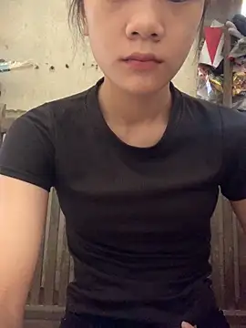 Elysa-x online show from April 25, 2026, 4:37 am