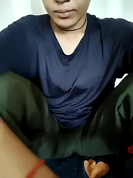 Snapshot of Dimple-Shah chatting on May 24, 2026, 4:50 am Dimple-Shah online show from May 24, 2026, 4:50 am