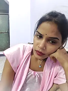 Snapshot of Dimple-Shah chatting on July 28, 2026, 7:39 pm Dimple-Shah online show from July 28, 2026, 7:39 pm
