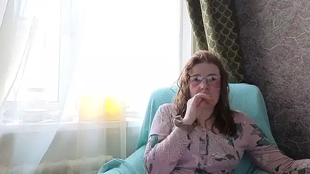 Miss SandraX online show from April 25, 2026, 11:24 am