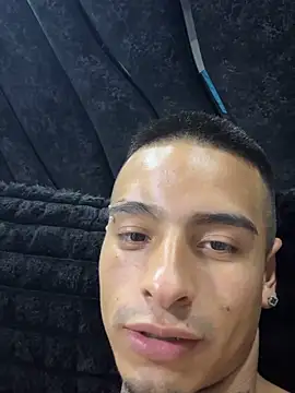 willclayy online show from April 26, 2026, 11:24 pm