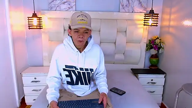 Daniel Guty online show from April 22, 2026, 6:20 pm