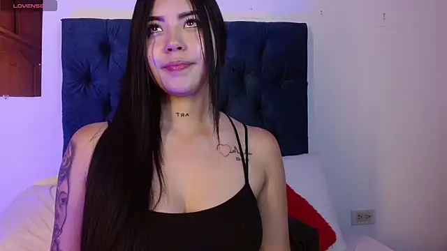 Aurora monroee online show from April 17, 2026, 11:46 am