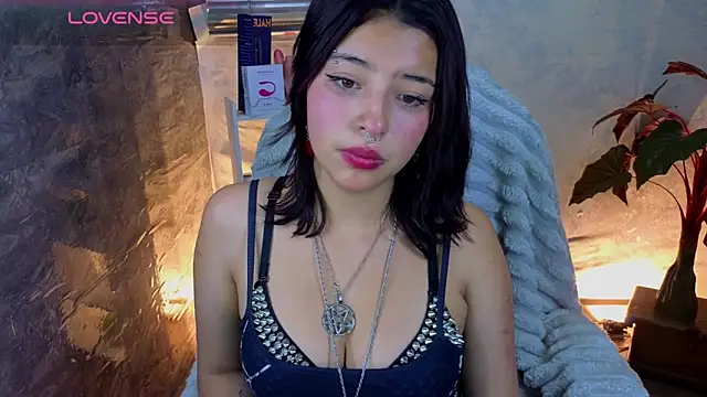 lsa dolly nyx online show from June 6, 2026, 4:39 am