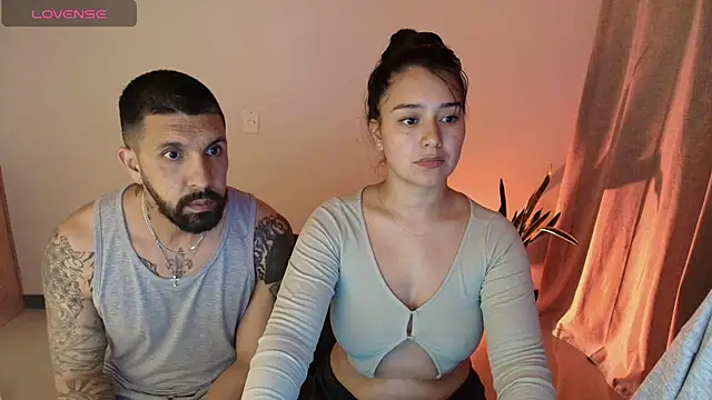 Alyssa and DAngelo online show from May 4, 2026, 1:56 am