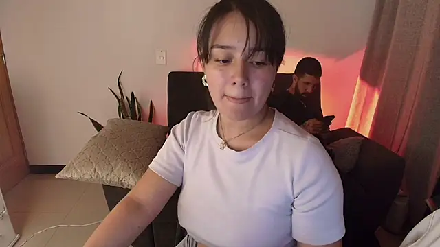 Alyssa and DAngelo online show from May 17, 2026, 1:47 am