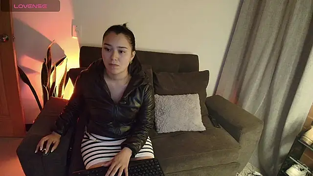 Alyssa and DAngelo online show from July 10, 2026, 2:49 am