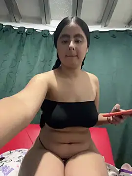 Snapshot of Ivana_fo chatting on July 22, 2026, 4:04 am Ivana fo online show from July 22, 2026, 4:04 am