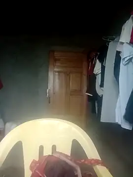 lelenana online show from April 24, 2026, 2:03 am