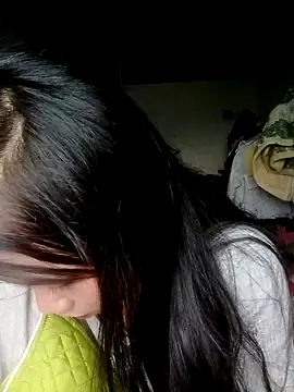 lelenana online show from April 25, 2026, 12:02 am