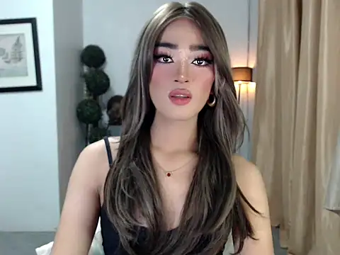 lavandermilk online show from June 19, 2026, 1:37 pm