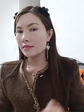 tongtong789 online show from April 20, 2026, 8:17 am