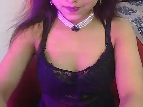 bold-fareen online show from July 23, 2026, 2:37 pm