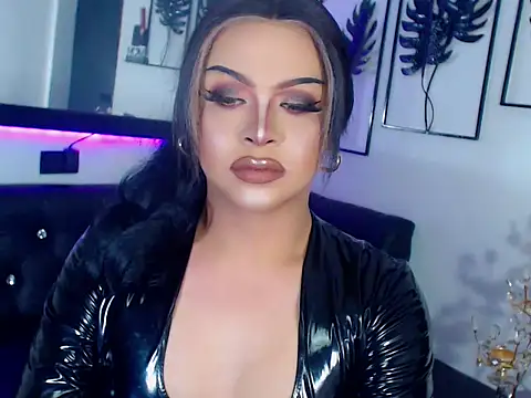 Snapshot of BigcockjasmineTs chatting on May 22, 2026, 10:43 am BigcockjasmineTs online show from May 22, 2026, 10:43 am