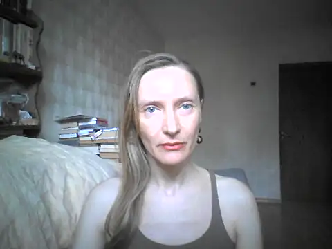 LunaBelle8 online show from June 6, 2026, 2:44 pm