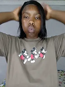 Snapshot of Teeangelaa chatting on May 13, 2026, 2:58 pm Teeangelaa online show from May 13, 2026, 2:58 pm