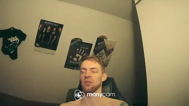 Snapshot of Milkyman7 chatting on December 23, 2024, 12:57 am Milkyman7 online show from December 23, 2024, 12:57 am