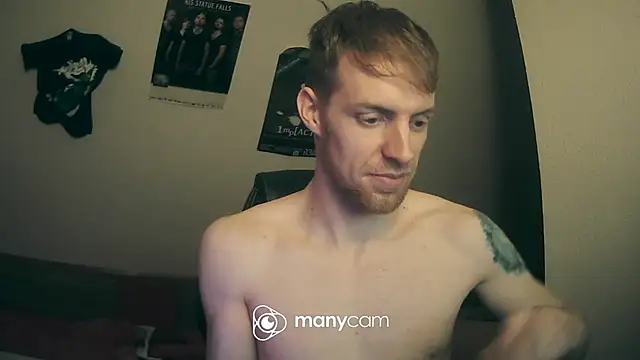 Snapshot of Milkyman7 chatting on December 24, 2024, 4:00 am Milkyman7 online show from December 24, 2024, 4:00 am