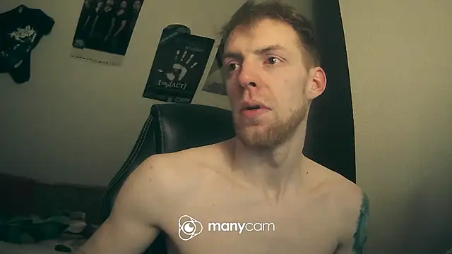 Snapshot of Milkyman7 chatting on February 22, 2025, 1:11 am Milkyman7 online show from February 22, 2025, 1:11 am