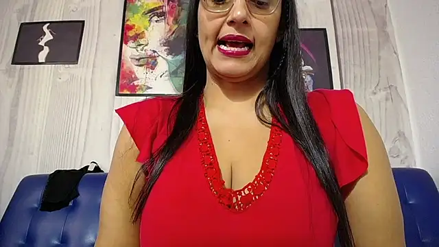 Miss Bobbiess online show from April 18, 2026, 7:58 pm