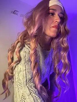 Snapshot of gema_stone chatting on June 4, 2026, 3:34 am gema stone online show from June 4, 2026, 3:34 am