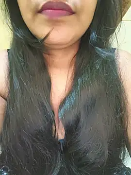 Snapshot of Newragini chatting on June 4, 2026, 6:58 pm Newragini online show from June 4, 2026, 6:58 pm