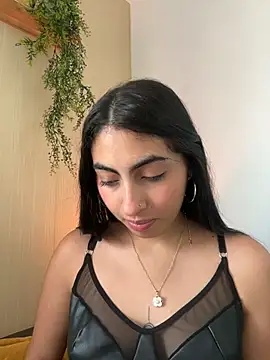 Snapshot of Lily_Rush chatting on May 26, 2026, 12:01 pm Lily Rush online show from May 26, 2026, 12:01 pm
