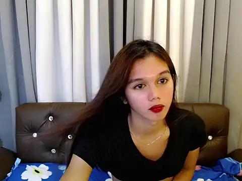 Snapshot of marie_castro chatting on May 11, 2026, 4:04 pm marie castro online show from May 11, 2026, 4:04 pm