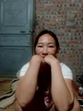 Tieuthu2 online show from May 4, 2026, 9:00 pm