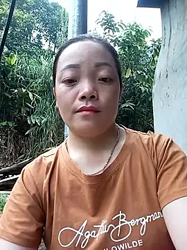 -Anann- online show from May 6, 2026, 2:29 am