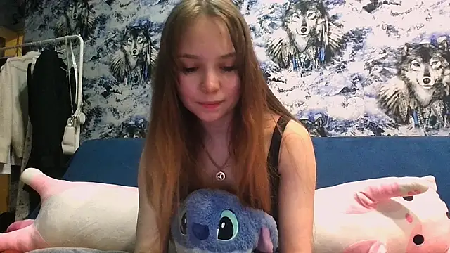 Snapshot of Princess_Mira chatting on May 31, 2026, 6:09 pm Princess Mira online show from May 31, 2026, 6:09 pm