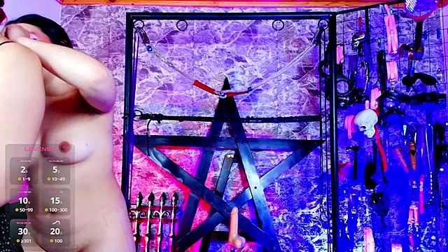 Merciless Queen bdsm online show from April 21, 2026, 4:56 pm