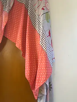 Zaabrina 20 online show from April 22, 2026, 4:52 pm