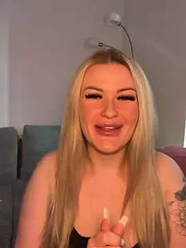 SexyCouple1910 online show from April 30, 2026, 5:30 pm