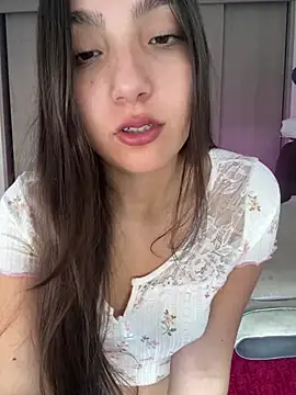 Soffy 20 online show from May 17, 2026, 5:31 pm
